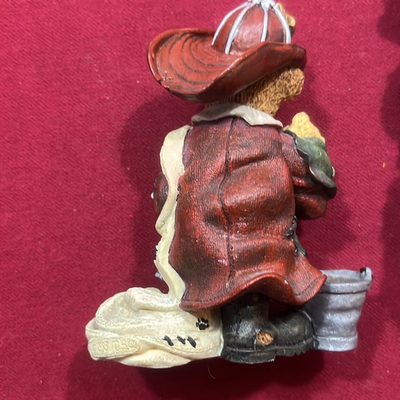Boyds Bears & Friends FIREMAN figures ceramic fire fighters baby 2 teddy bears - Picture 6 of 13